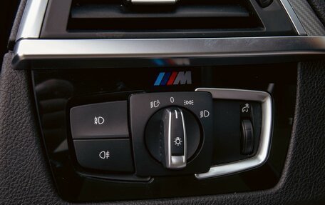 BMW 3 серия, 2018 год, 2 595 000 рублей, 16 фотография