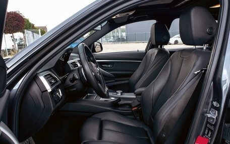 BMW 3 серия, 2018 год, 2 595 000 рублей, 11 фотография