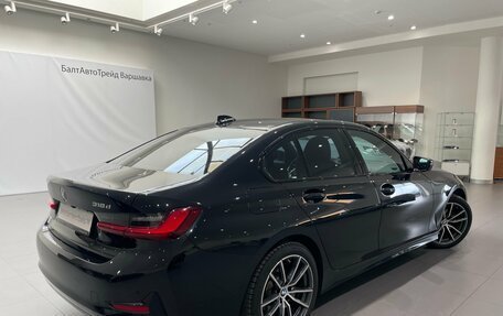 BMW 3 серия, 2021 год, 2 877 000 рублей, 4 фотография