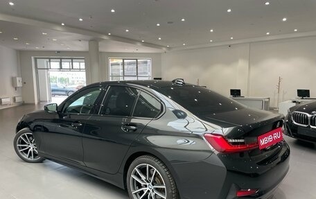 BMW 3 серия, 2021 год, 2 877 000 рублей, 6 фотография