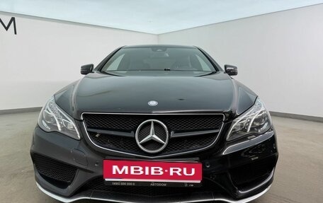 Mercedes-Benz E-Класс, 2015 год, 1 990 000 рублей, 5 фотография