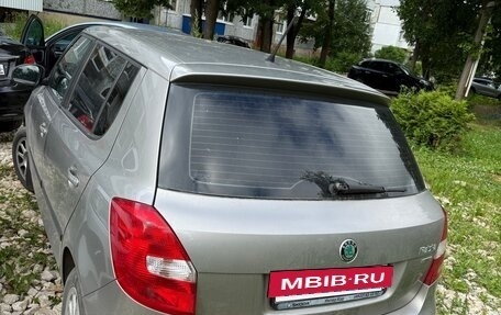 Skoda Fabia II, 2011 год, 600 000 рублей, 4 фотография