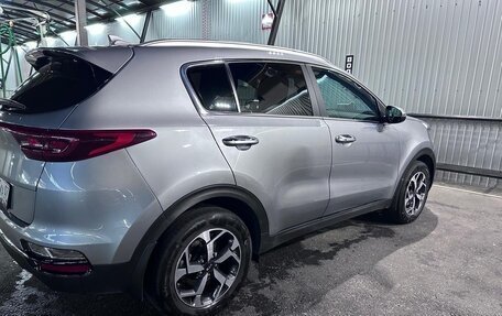 KIA Sportage IV рестайлинг, 2020 год, 2 120 000 рублей, 3 фотография