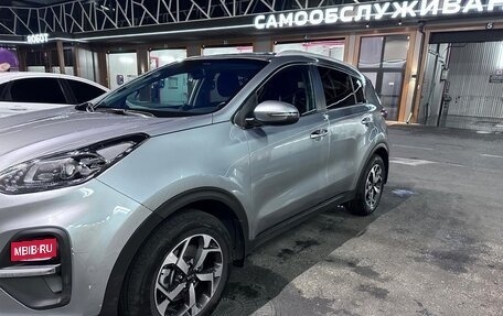 KIA Sportage IV рестайлинг, 2020 год, 2 120 000 рублей, 2 фотография