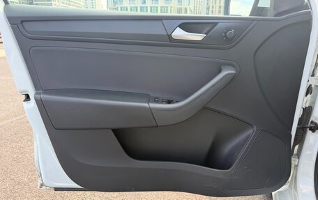 Volkswagen Polo VI (EU Market), 2020 год, 1 250 000 рублей, 11 фотография