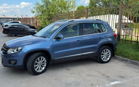 Volkswagen Tiguan I, 2011 год, 1 200 000 рублей, 2 фотография