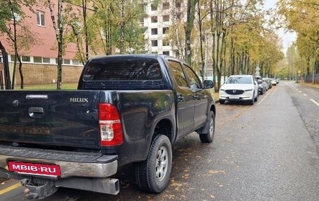 Toyota Hilux VII, 2013 год, 1 800 000 рублей, 7 фотография