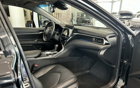 Toyota Camry, 2023 год, 3 684 000 рублей, 11 фотография