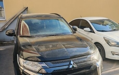 Mitsubishi Outlander III рестайлинг 3, 2021 год, 2 025 000 рублей, 1 фотография