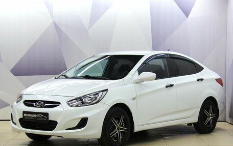Hyundai Solaris II рестайлинг, 2013 год, 585 000 рублей, 1 фотография