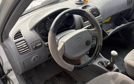 Hyundai Accent II, 2006 год, 260 000 рублей, 1 фотография