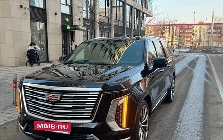 Cadillac Escalade V, 2025 год, 21 000 000 рублей, 2 фотография