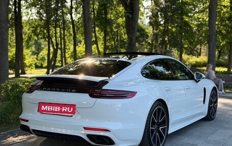 Porsche Panamera II рестайлинг, 2017 год, 5 000 000 рублей, 6 фотография