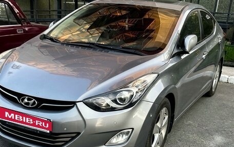 Hyundai Elantra V, 2011 год, 790 000 рублей, 3 фотография