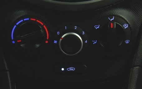 Hyundai Solaris II рестайлинг, 2013 год, 585 000 рублей, 23 фотография