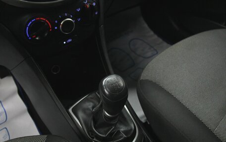 Hyundai Solaris II рестайлинг, 2013 год, 585 000 рублей, 24 фотография
