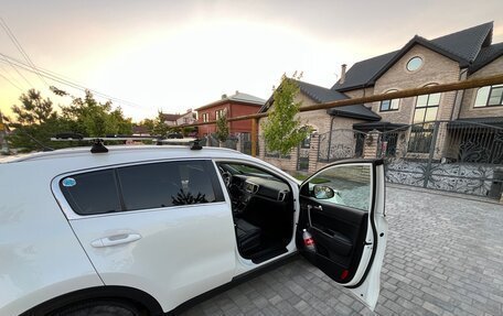 KIA Sportage IV рестайлинг, 2019 год, 2 490 000 рублей, 14 фотография