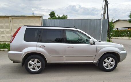 Nissan X-Trail, 2006 год, 800 000 рублей, 2 фотография