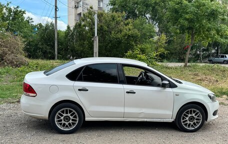 Volkswagen Polo VI (EU Market), 2010 год, 400 000 рублей, 6 фотография
