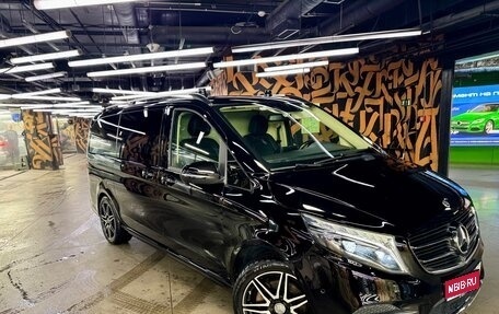 Mercedes-Benz V-Класс, 2018 год, 5 800 000 рублей, 1 фотография