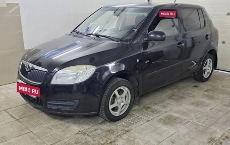 Skoda Fabia II, 2008 год, 470 000 рублей, 2 фотография