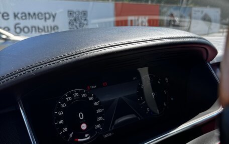 Land Rover Range Rover IV рестайлинг, 2018 год, 8 000 000 рублей, 6 фотография