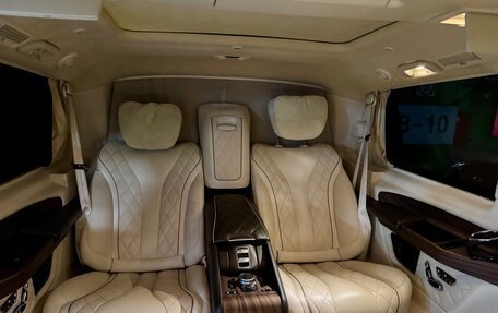 Mercedes-Benz V-Класс, 2018 год, 5 800 000 рублей, 10 фотография