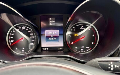 Mercedes-Benz V-Класс, 2018 год, 5 800 000 рублей, 24 фотография