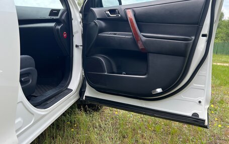 Toyota Highlander III, 2012 год, 2 450 000 рублей, 11 фотография