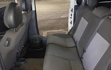 Opel Combo C, 2008 год, 297 000 рублей, 8 фотография