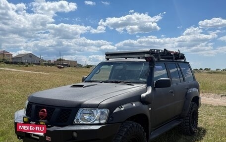 Nissan Patrol, 2006 год, 2 500 000 рублей, 3 фотография