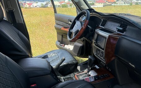 Nissan Patrol, 2006 год, 2 500 000 рублей, 16 фотография