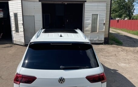 Volkswagen Tiguan II, 2019 год, 2 500 000 рублей, 8 фотография