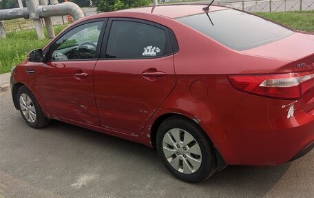 KIA Rio III рестайлинг, 2013 год, 700 000 рублей, 6 фотография