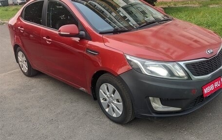 KIA Rio III рестайлинг, 2013 год, 700 000 рублей, 8 фотография