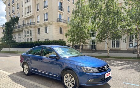 Volkswagen Jetta VI, 2017 год, 2 000 000 рублей, 3 фотография
