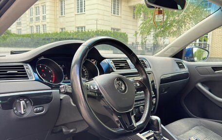 Volkswagen Jetta VI, 2017 год, 2 000 000 рублей, 14 фотография
