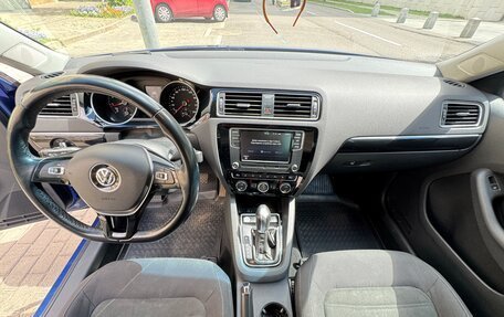 Volkswagen Jetta VI, 2017 год, 2 000 000 рублей, 16 фотография