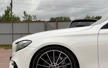 Mercedes-Benz E-Класс, 2017 год, 3 900 000 рублей, 27 фотография