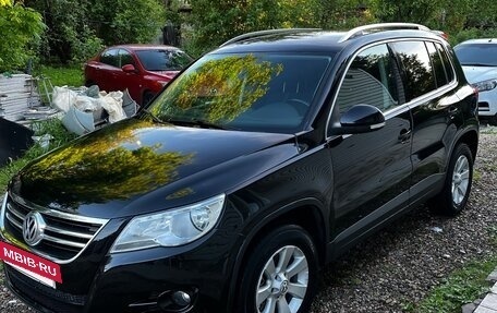 Volkswagen Tiguan I, 2010 год, 1 000 000 рублей, 3 фотография