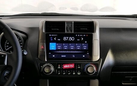 Toyota Land Cruiser Prado 150 рестайлинг 2, 2012 год, 2 889 000 рублей, 9 фотография