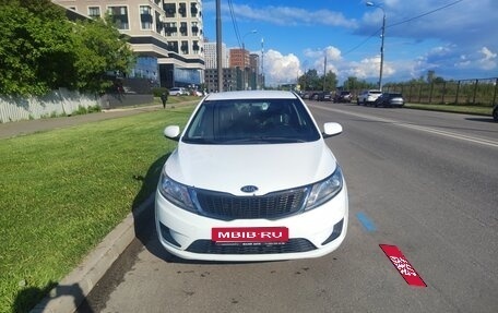 KIA Rio III рестайлинг, 2014 год, 820 000 рублей, 1 фотография