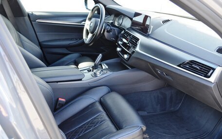 BMW 5 серия, 2020 год, 5 990 000 рублей, 10 фотография
