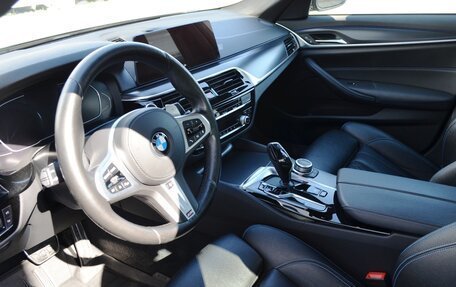 BMW 5 серия, 2020 год, 5 990 000 рублей, 8 фотография