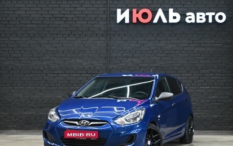 Hyundai Solaris II рестайлинг, 2014 год, 850 000 рублей, 1 фотография