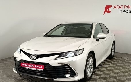Toyota Camry, 2022 год, 3 030 000 рублей, 3 фотография