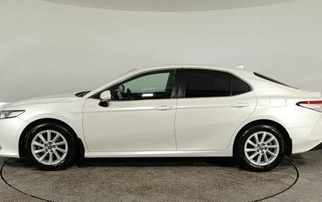 Toyota Camry, 2022 год, 3 030 000 рублей, 4 фотография