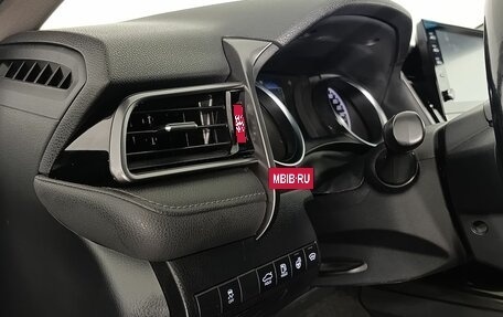 Toyota Camry, 2022 год, 3 030 000 рублей, 9 фотография