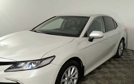 Toyota Camry, 2022 год, 3 030 000 рублей, 22 фотография