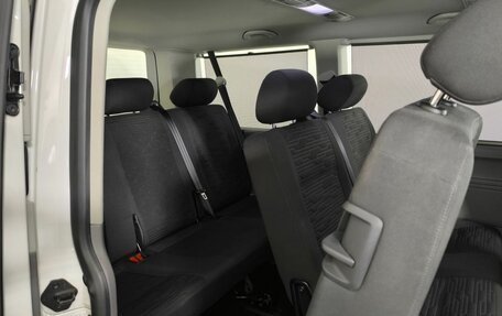 Volkswagen Caravelle T6 рестайлинг, 2020 год, 4 790 000 рублей, 15 фотография